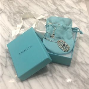Tiffany & Co Ziegfeld Daisy Pendant